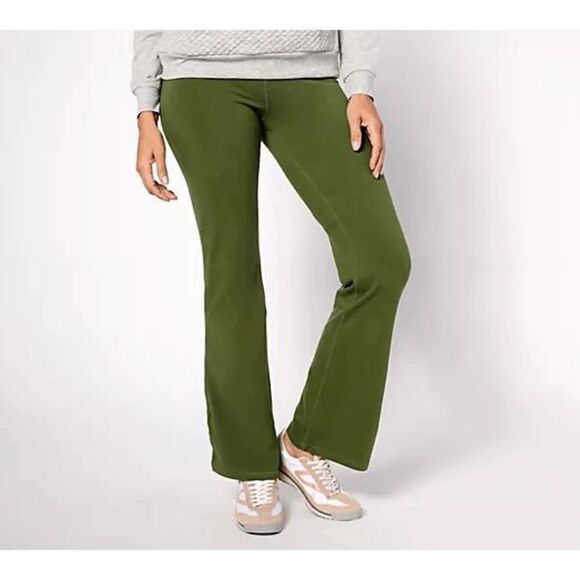 Muk Luks Womens Size Medium Regular Flare Leg Yoga Pants Olive Green NWT ) - Picture 1 of 4